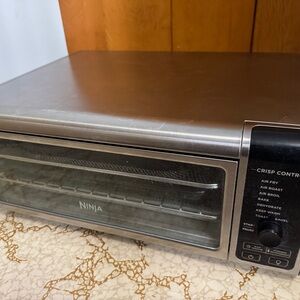 Ninja Foodi 8-in-1 Digital Air Fry Oven SP101C